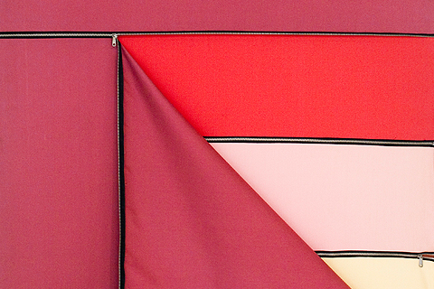 Homenagem a Fontana II, de Nelson Leirner , 1967.